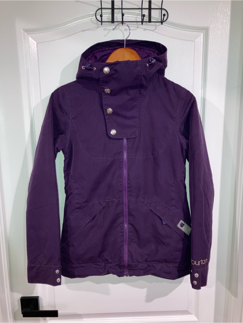 Burton Purple Hooded Snowboarding Jacket - size XS